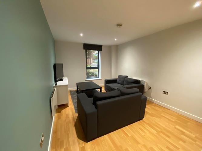 4 Bed Apartment - Available Now!<br>West One, Fitzwilliam Street, City Centre,  S1 4JL