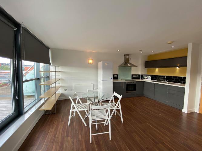 2 Bed Penthouse Apartment - Available August 2025!<br>West One, Fitzwilliam Street, City Centre, Sheffield S1 4JQ