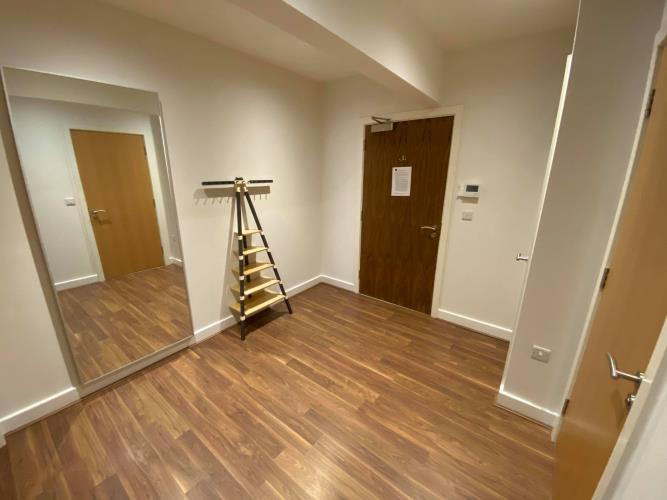 1 Bedroom Apartment<br>38 Huttons Buildings, 146 West Street, City Centre, Sheffield S1 4AR