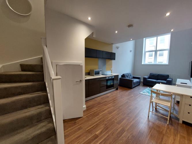 1 BEDROOM DUPLEX<br>2 Huttons Buildings, 146 West Street, City Centre, Sheffield S1 4AR