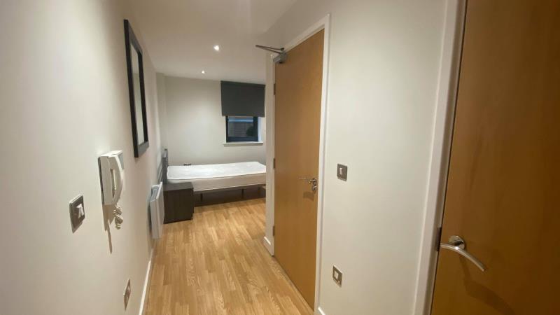 Studio apartment<br>G03 Cube, WestOne, 2 Broomhall Street, Sheffield, City Centre, Sheffield S1
