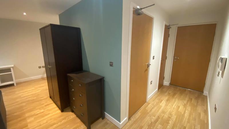 Studio apartment<br>G03 Cube, WestOne, 2 Broomhall Street, Sheffield, City Centre, Sheffield S1