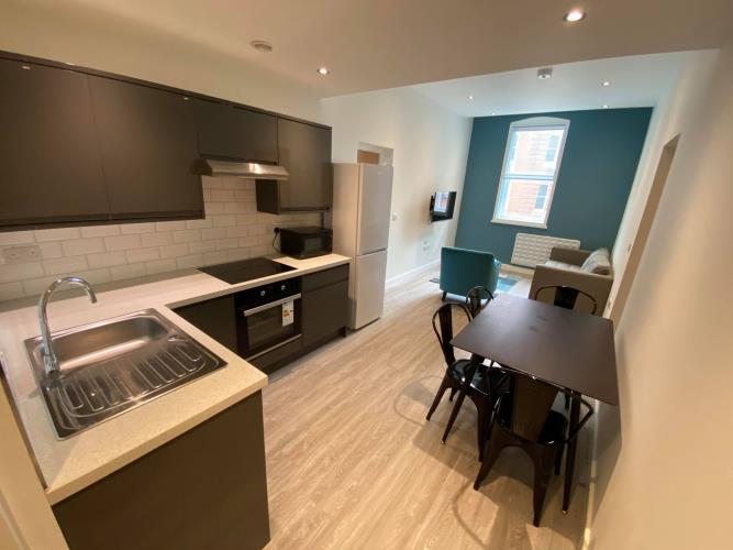 2 BEDROOM, Huttons Buildings<br>146 West Street, City Centre, Sheffield S1 4AR