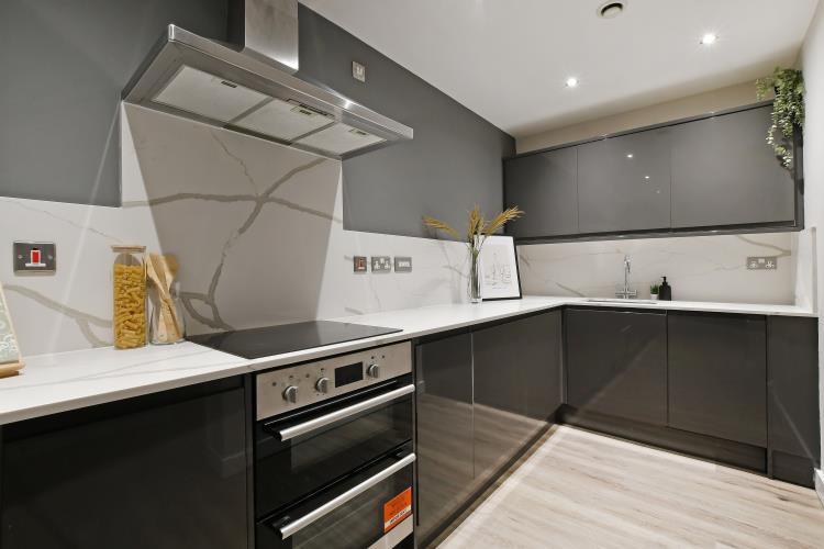Six Bedroom Renovated Apartment<br>West One, Fitzwilliam Street, City Centre,  S1 4JL