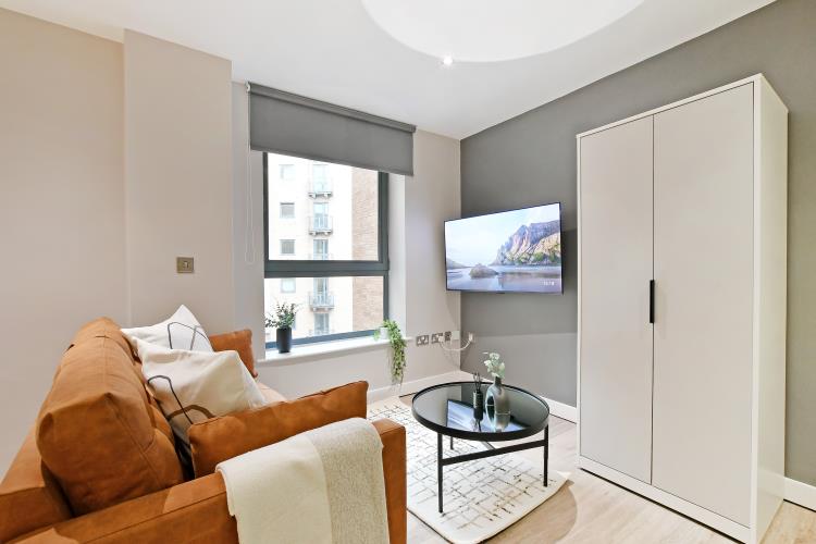 West One Renovated Studio - Available July<br>West One, Fitzwilliam Street, City Centre, Sheffield S1 4JB