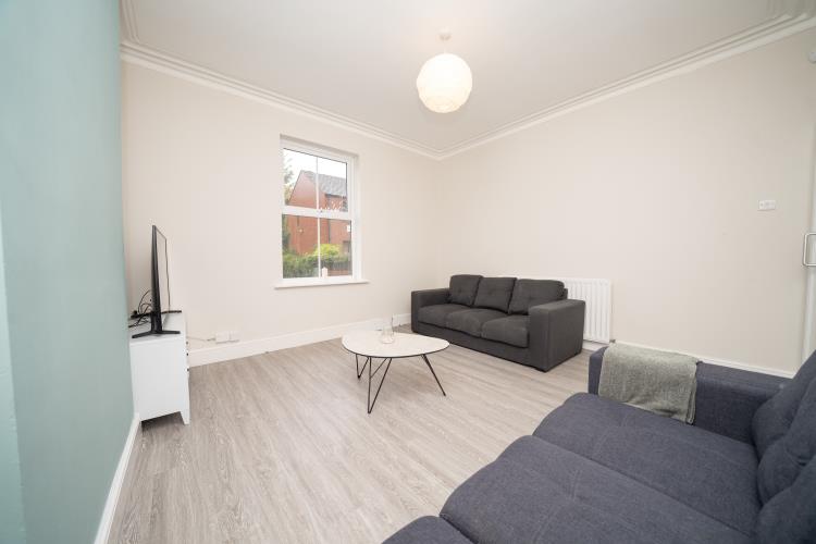 Modern 5 Bedroom House<br>177 Upper Hanover Street, Broomhall, Sheffield S3 7RR