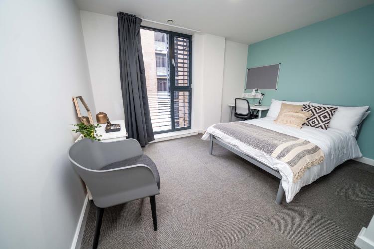 Individual rooms in 4 or 5 bed apartments<br>104 Arundel Street, City Centre, Sheffield S1 4TH