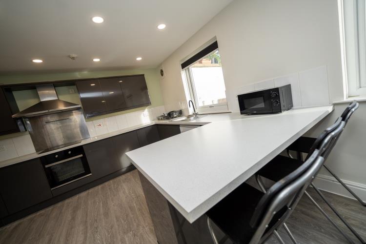 Fantastic 5 bedroom apartment located in Broomhall<br>212B Broomhall Street, Broomhall, Sheffield S3 7SQ