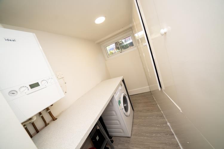 Fantastic 5 bedroom apartment located in Broomhall<br>212B Broomhall Street, Broomhall, Sheffield S3 7SQ